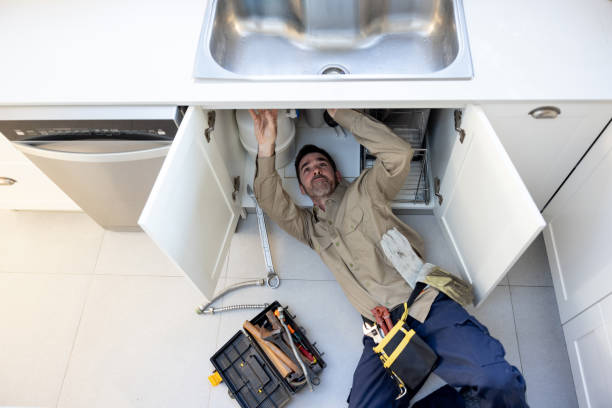 Best Emergency Plumber  in Falls City, NE